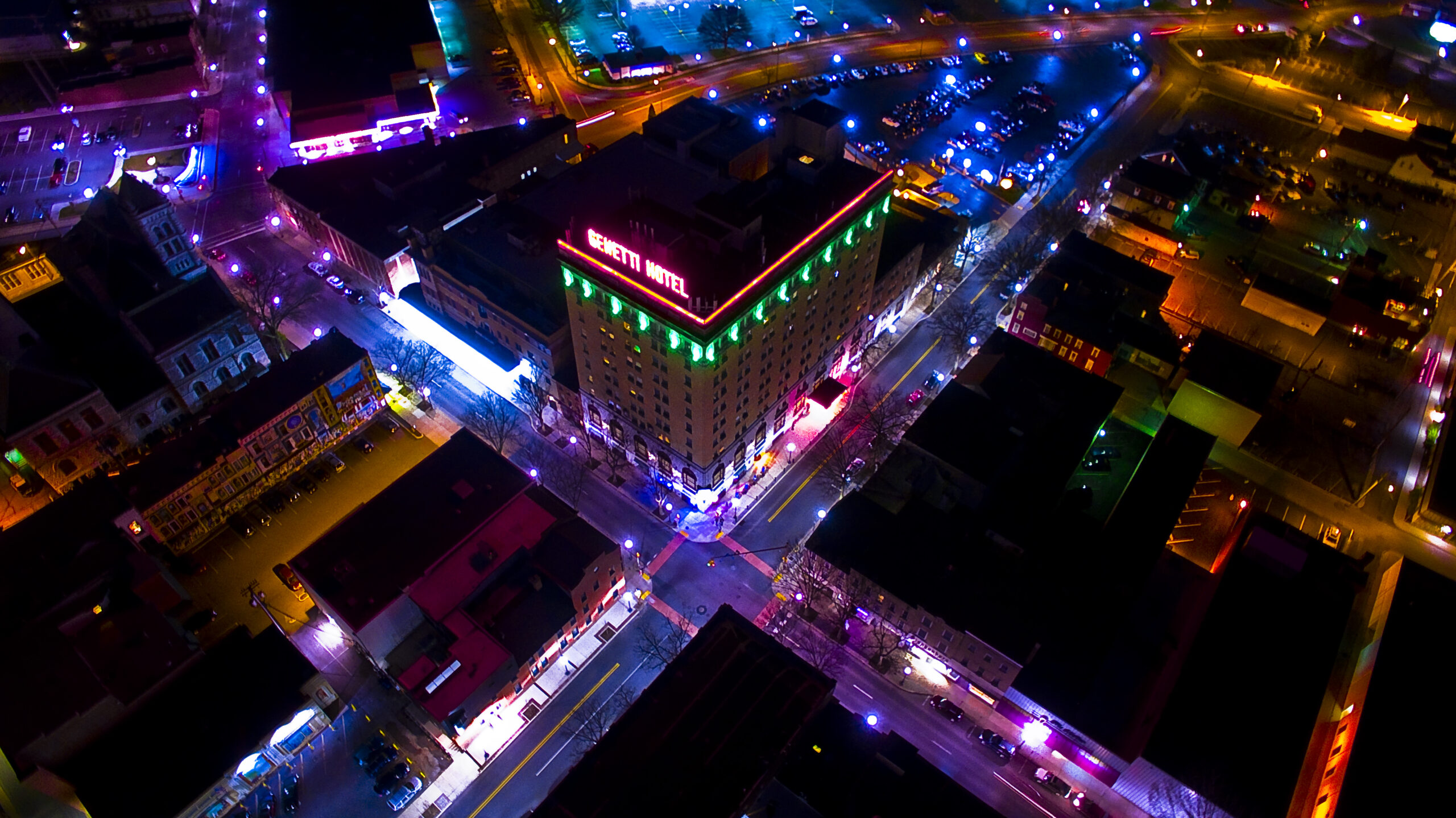 3. Genetti Hotel, a SureStay Collection by Best Western – Official Partner Hotel